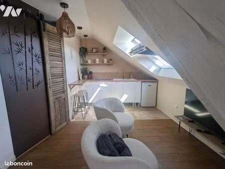 studio 2 pièces 14 m²