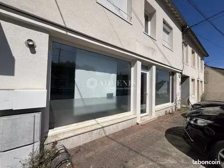 local commercial 30 m²