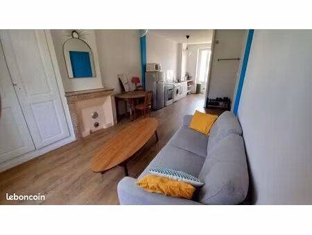t2 meublé – 40 m² – métro b gare d'oullins à 6 min à pied