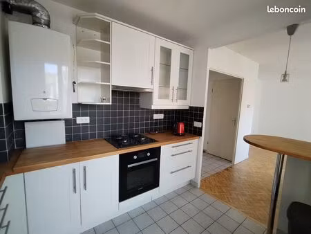t2 meublé lumineux 50 m² – lyon 3e part-dieu / sacré-cœur – box fermé + cave