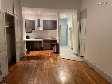 appartement 2 pièces 63 m²