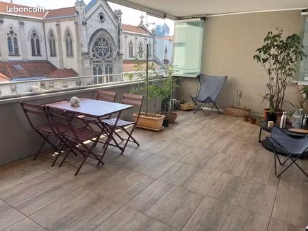 location appartement t3 lyon 6eme