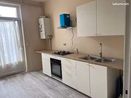 à louer  bel appartement t3 de 64 m² venissieux
