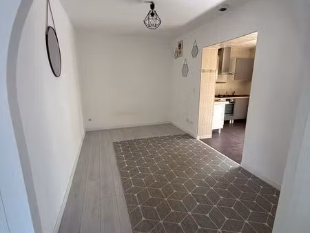 t4 non meublé - proche de lyon