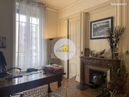 bureaux 35 m² lyon