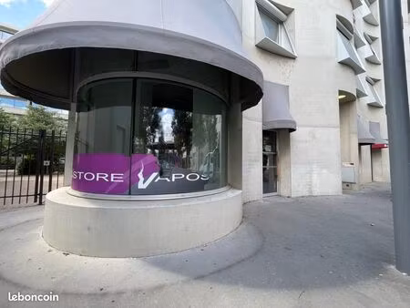 local commercial 73 m²