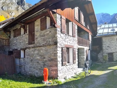 chalet d'alpage à champagny en vanoise