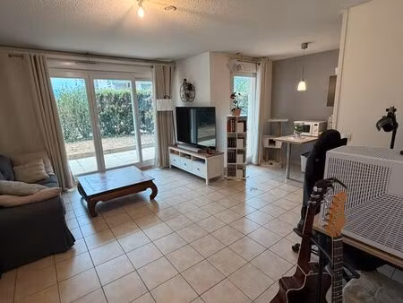 location t2 albertville