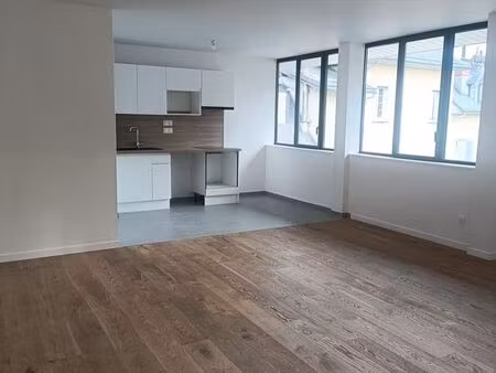 appartement t2 centre ancien chambéry