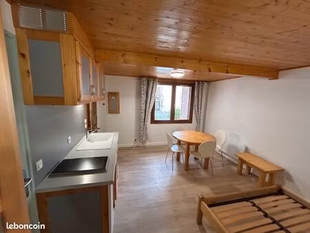 à louer – studio de 26 m² – chef-lieu d'ugine