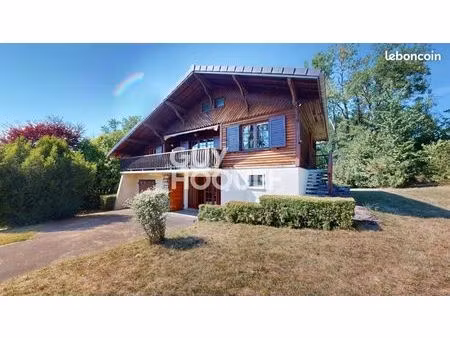 chalet 6 pièces 132 m²