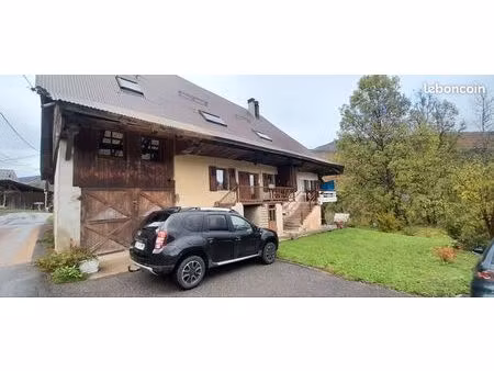 maison meublée
