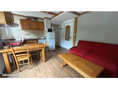 appartement 3 pièces 42 m²