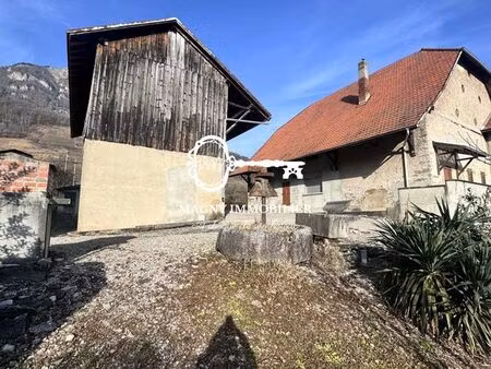 ferme 4 pièces 74 m²