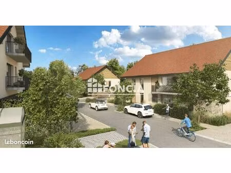 centre d'arenthon : appartement t3 avec terrasse + 2 places de parking