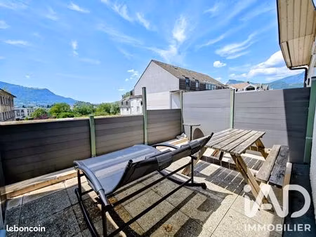 appartement 2 pièces 64 m²