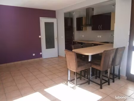 appartement 2 pièces 46 m2 thônes