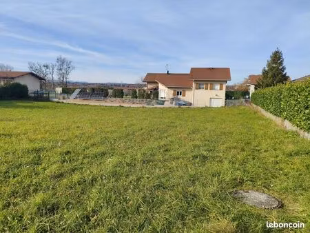 magnifique terrain plat de 500m² au calme