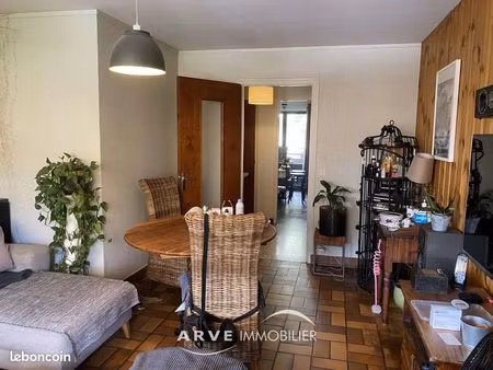 appartement 4 pièces 84 m²