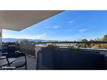appartement 65m2 climatisé  très grand balcon sud-est