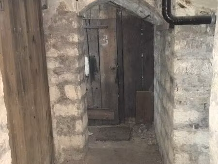 cave