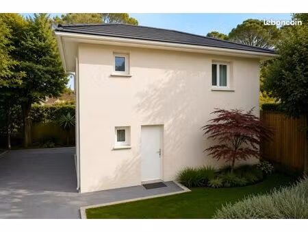 maison 5 pièces 105 m²