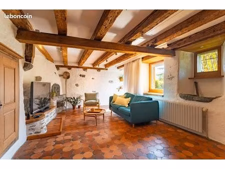 maison de village  270m2  avec jardin