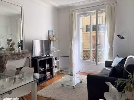 paris 15ᵉ – bir-hakeim – 2 pièces de 41 52 m² dans immeuble haussmannien – rénové – cave