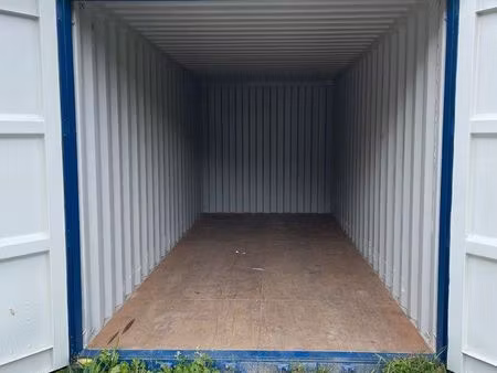 location garage container stockage 13m2