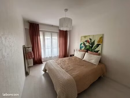 t2 meublé – centre de thonon les bains