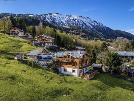chalet 8 pièces 176 m²