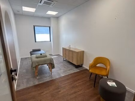 cabinet de 15m2 à louer