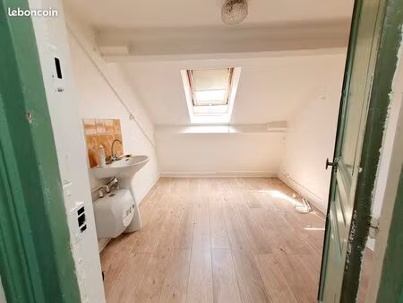 petit bureau ou local - paris 15ème