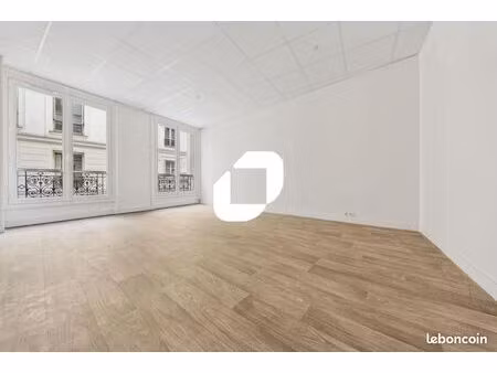 bureaux 260 m²