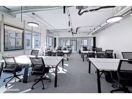 bureaux 438 m²