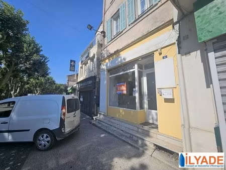 location commerce gardanne 13120 35m²