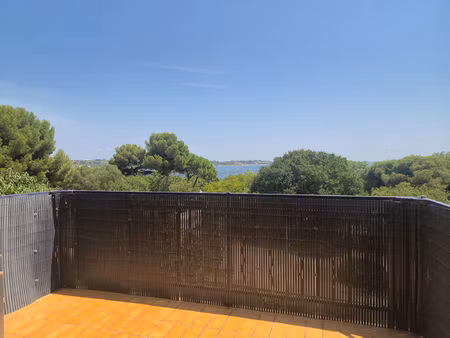 vente maison 4 pièces  76.00m²  balaruc