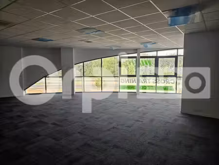 location bureaux sainte eulalie 33560 128m²
