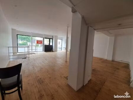 café/hôtel/restaurant 124 m²