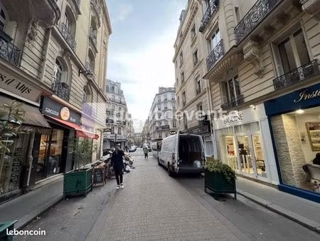 local commercial 84 m²