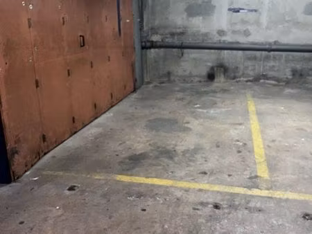 loue emplacement parking  paris 14e