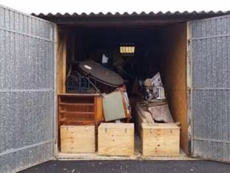 location garage box et parking à janzé (35150) : à louer / 19m² janzé