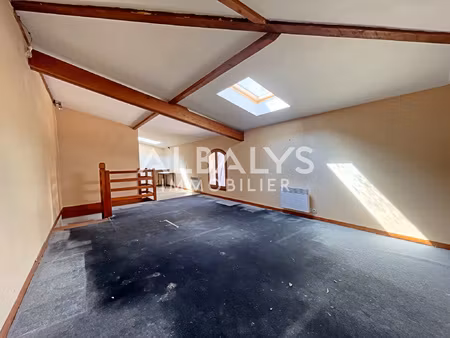libourne centre - studio de 36 m2.