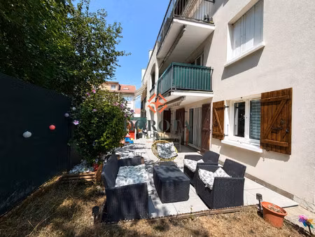 t4 rez-de-jardin avec garage et cave