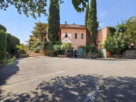 restaurant à pégomas – murs et fonds de commerce