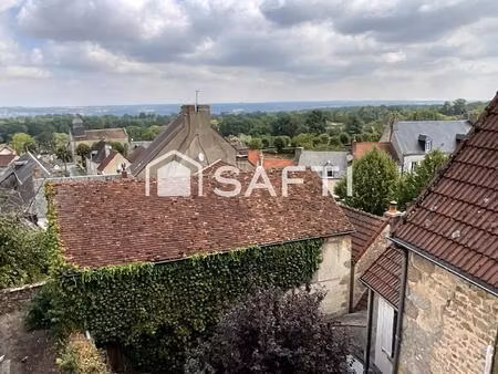 maison de caractère au cœur du village.