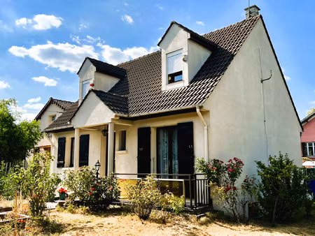 maison familiale 5 pièces avec sous-sol total quartier rés