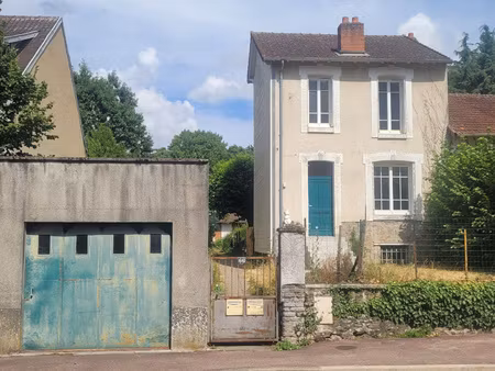 ensemble immobilier à limoges comprenant deux maisons (une l