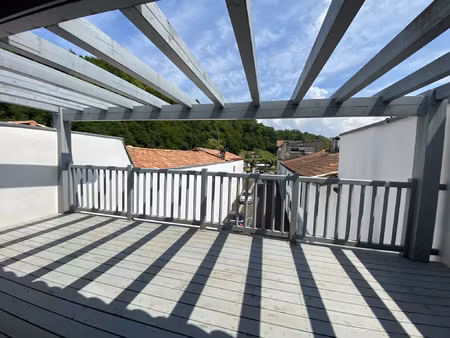 location appartement 3 pièces 55 m² à saint-jean-pied-de-port (64220)