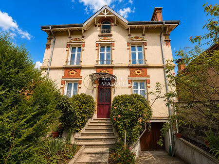 maison de maître  laxou village ( 6 chambres  garage et jardin).